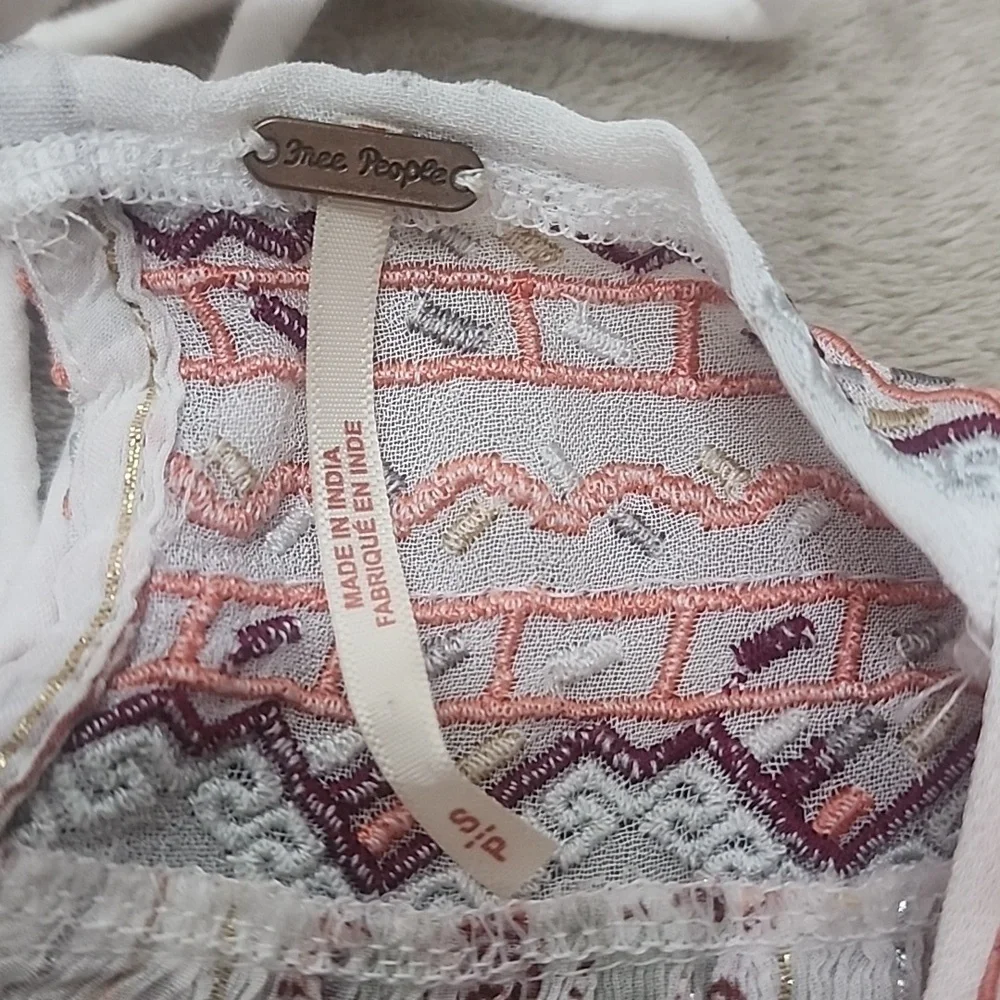 Free People Cream and Pink Embroidered Blouse - Picture 4 of 4